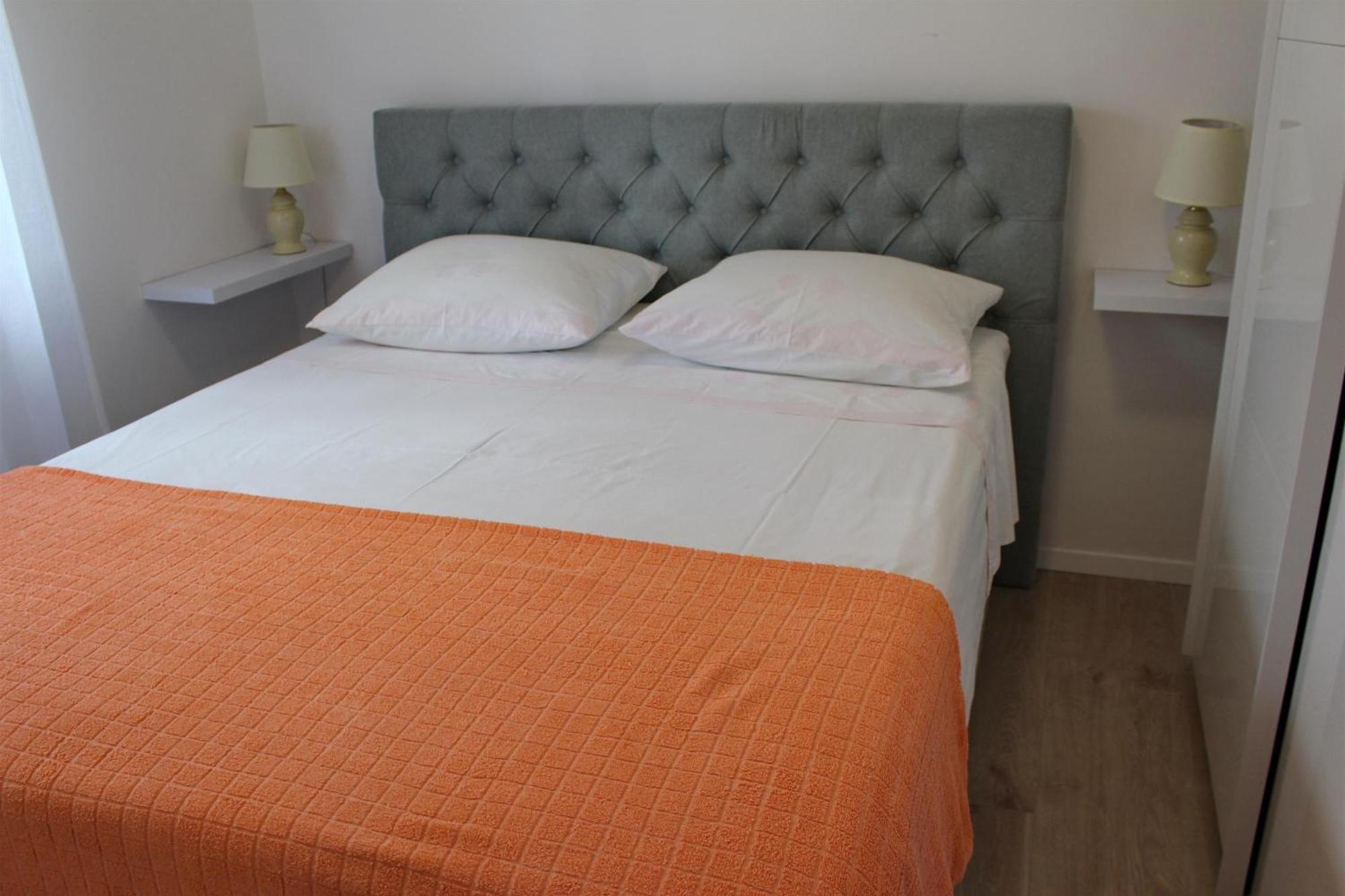 Apartments Branko Razanj Luaran gambar