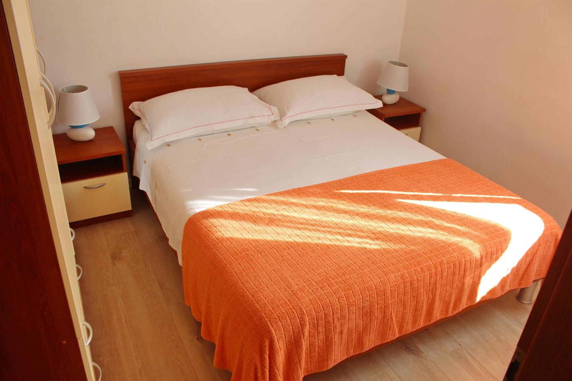 Apartments Branko Razanj Luaran gambar