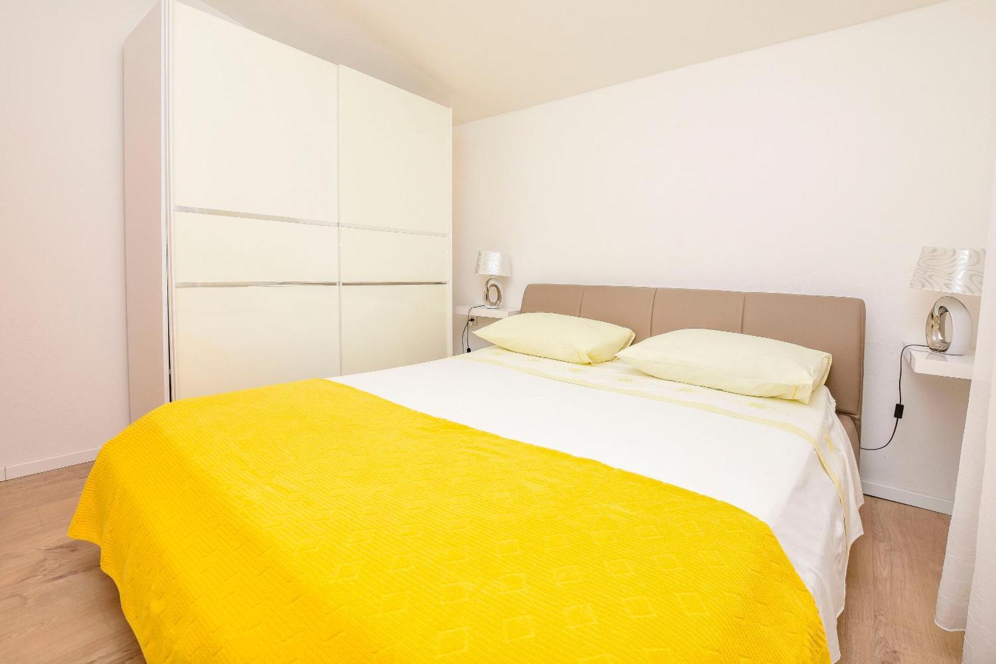 Apartments Branko Razanj Luaran gambar