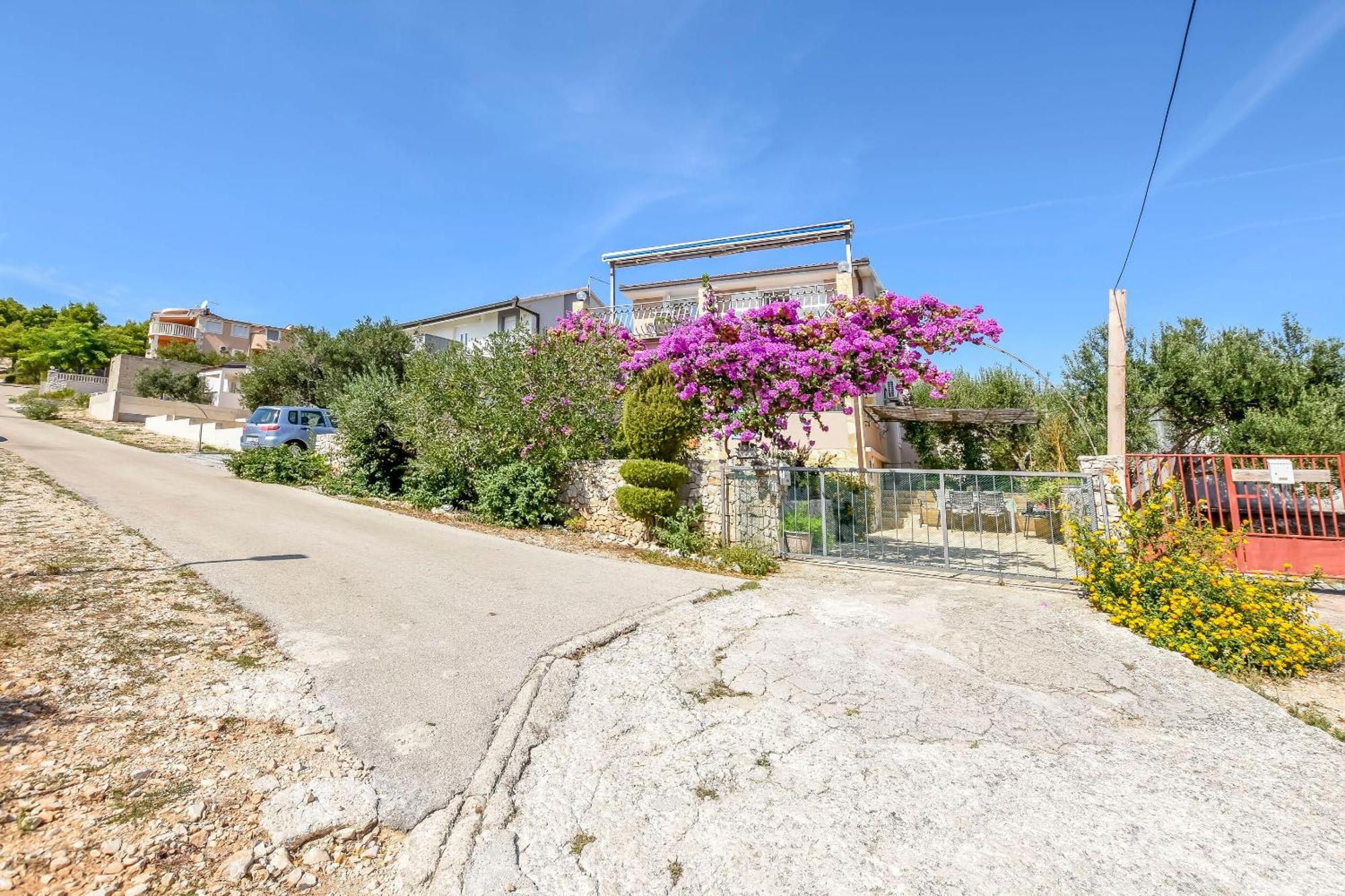 Apartments Branko Razanj Luaran gambar